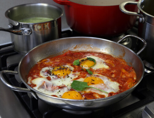 Eggs Menemen / Turkish Eggs